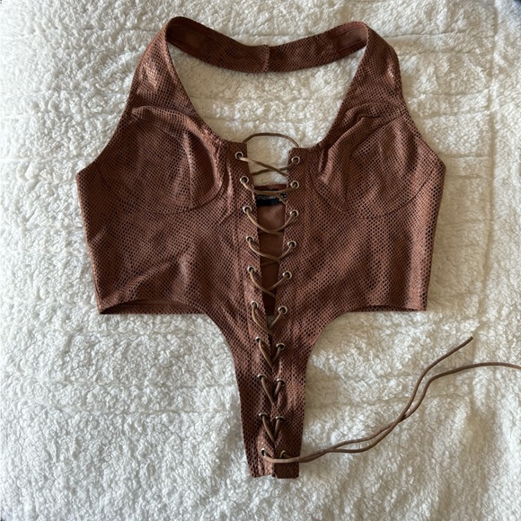 PrettyLittleThing Tops - pretty little thing halter crop top!